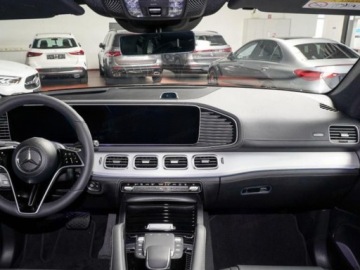 Mercedes GLE V167 SUV Facelifting 3.0 450d 367KM 2026 MERCEDES-BENZ GLE 450 d 4-Matic AMG Line 3.0 (367KM) 2026, zdjęcie 6