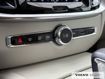 Volvo V60 II  Kombi Facelifting 2.0 B4 B 197KM 2023 Volvo V60 B4 B Core | Salon PL | Serwis ASO | Bezw, zdjęcie 16