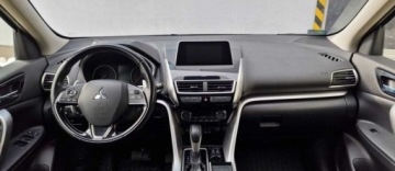 Mitsubishi Eclipse Cross SUV 1.5 T 163KM 2018 Mitsubishi Eclipse Cross Podgrz. szyba fotele kierownica, HUD, Kamera, Tem, zdjęcie 25