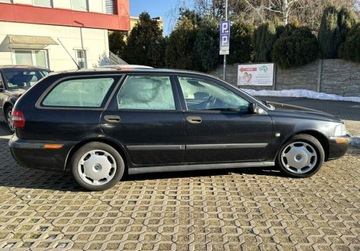Volvo V40 I 1.9 TD 115KM 2001 Volvo V40 1.9 diesel, 2001 1.9 Diesel 115KM, zdjęcie 4