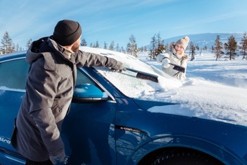 SKROBACZKA DO SZYB KUNGS SZCZOTKA SKROBAK FIŃSKA
