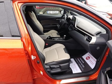 Toyota C-HR I Crossover Facelifting 2.0 Hybrid Dynamic Force 184KM 2019 Toyota C-HR 2.0 Hybrid Premiere Edition Toyota C-H, zdjęcie 15