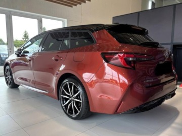 Toyota Corolla XII TS Kombi Facelifting 1.8 Hybrid 140KM 2026 Od ręki - GR Sport 1.8 Hybrid 140KM | Podgrzewane fotele!, zdjęcie 2