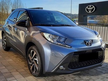 Toyota Aygo X 1.1 VVT-i 72KM 2025 Od ręki - Teamplayer 1.0 Benzyna 72KM | Podgrzewane fotele!, zdjęcie 2