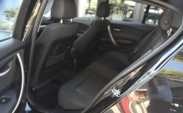 BMW Seria 1 E81/E87 Hatchback 5d E87 2.0 118d 143KM 2007 BMW Seria 1 BMW Seria 1 Edition Sport z prywatnych rak 2.0 Diesel 143KM, zdjęcie 9