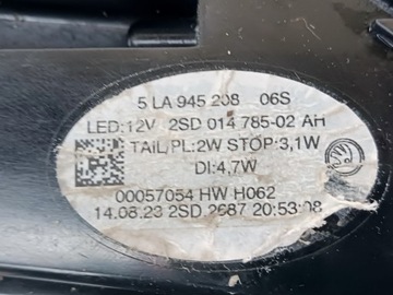 SKODA ENYAQ IV ELEKTR. PRAVÝ ZADNÍ PRAVÁ SVĚTLO W BLATNÍK ORIG. PALCŮ