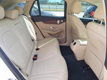 Mercedes GLC C253 2020 Mercedes-Benz GLC 300 2020 2.0 Benzyna 255KM, zdjęcie 11