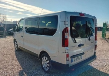 Renault Trafic III 2019 Renault Trafic Renault Trafic Combi 3,0t Life 2.0 Diesel 120KM, zdjęcie 6