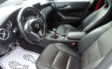 Mercedes Klasa A W176 Hatchback 5d Facelifting 200 d 136KM 2015 Mercedes-Benz Klasa A 200CDI 136KM AMG Line Niski przebieg Biksenon Skora, zdjęcie 8