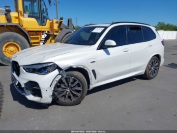 BMW X5 G05 2023 BMW X5 Phev XDrive45E 2023 3.0 Hybryda Plug-in 282KM, zdjęcie 6