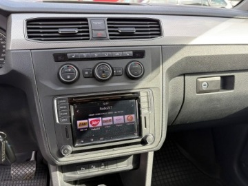 Volkswagen Caddy IV Furgon 2.0 TDI SCR BMT 150KM 2020 Volkswagen Caddy niepełnosprawnych rampa inwalida, zdjęcie 25