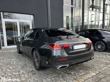 Mercedes Klasa E W214 Sedan 2.0 220d 197KM 2025 Mercedes-Benz Klasa E Mercedes-Benz Klasa E 220 d 9G-TRONIC Edition AMG Li, zdjęcie 5