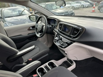 Chrysler Pacifica II 3.6 V6 291KM 2018 Chrysler Pacifica 3.6 benzyna/Automat/8 miejsc/Fak, zdjęcie 28