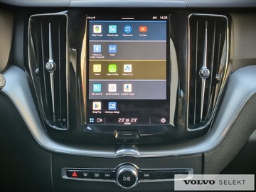 Volvo XC60 II 2022 Volvo XC 60 B4 Diesel Core, Kamera cofania, El. kl, zdjęcie 18