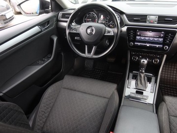 Skoda Superb III Kombi 2.0 TDI 190KM 2017 Skoda Superb 2.0 TDI, Salon Polska, 187 KM, zdjęcie 6