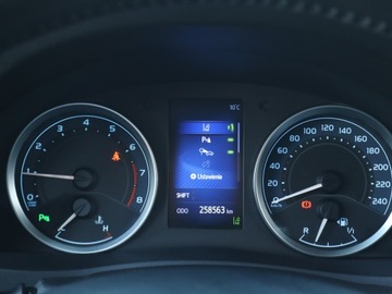 Toyota Corolla XI Sedan 1.6 Valvematic 132KM 2016 Toyota Corolla 1.6 Valvematic, Salon Polska, zdjęcie 10