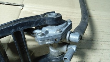 KAWASAKI ZX6 ZX6R ZX ZZR 600 KRANIK PALIWA ZAWÓR BAKU MOCOWANIE UCHWYT