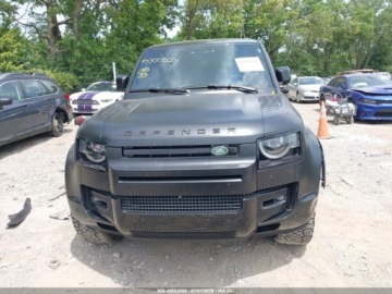 Land Rover Defender IV (L663) 2024 Land Rover Defender 110 P400 X-Dynamic Se 2024 3.0 Benzyna 395KM, zdjęcie 7
