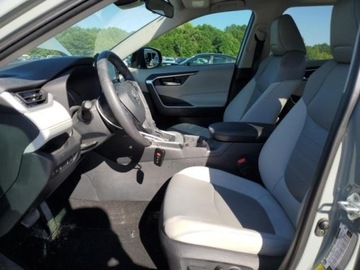 Toyota 2021 Toyota RAV4 Toyota RAV4 XLE Premium 2.5 Benzyna 203KM, zdjęcie 6