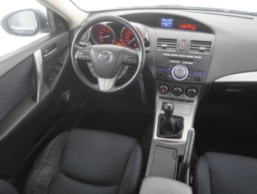 Mazda 3 II Sedan 2.0 MZR 151KM 2010 Mazda 3 2.0, Salon Polska, Klima, Klimatronic, zdjęcie 6