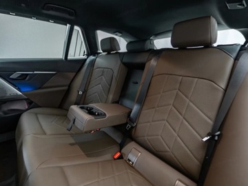 BMW Seria 5 G90-91 Touring 2.0 520d 197KM 2025 BMW Seria 5 Touring 520d xDrive M Sport 2.0 197KM, zdjęcie 11