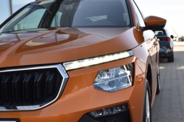 Skoda Kamiq Crossover Facelifting 1.0 TSI 115KM 2025 Skoda Kamiq SalonPL Selection Pomarancz PhoenixPakiet Winter Premium FV23, zdjęcie 36