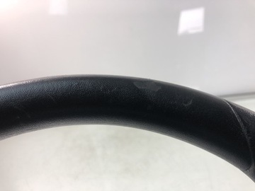 МНОГОФУНКЦИОНАЛЬНОЕ РУЛЕВОЕ КОЛЕСО PEUGEOT 208