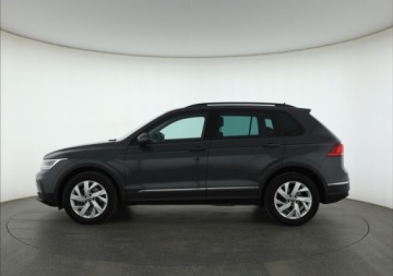 Volkswagen Tiguan II SUV Facelifting 2.0 TSI 190KM 2022 VW Tiguan 2.0 TSI, Salon Polska, 4X4, DSG, zdjęcie 2