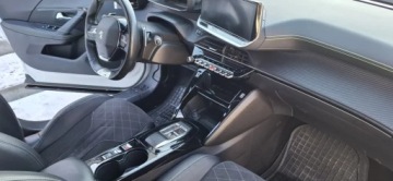 Peugeot 2008 II SUV 1.2 PureTech 130KM 2022 peugeot 2008 1,2 puretech, zdjęcie 6