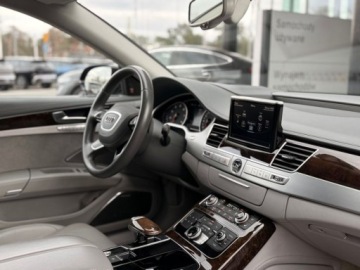 Audi A8 D4 Sedan Facelifting 4.0 TFSI 435KM 2014 Audi A8 A8 L Quattro 4.0 benzyna Japonia 4.0 Benzyna 435KM, zdjęcie 13