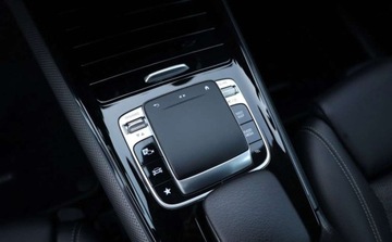 Mercedes Klasa B W247 Sports Tourer 1.3 B180  136KM 2019 Mercedes-Benz Klasa B Mercedes-Benz Klasa B 180 7G-DCT 1.3 Benzyna 136KM, zdjęcie 11