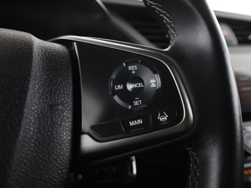 Honda Civic X Hatchback 5d 1.5 VTEC Turbo 182KM 2018 Honda Civic full LED navi virtual cocopit klima, zdjęcie 27