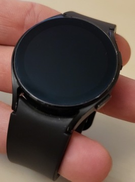 Samsung Galaxy Watch 4 (R860) Черный комплект + ремешок СКИДКА!