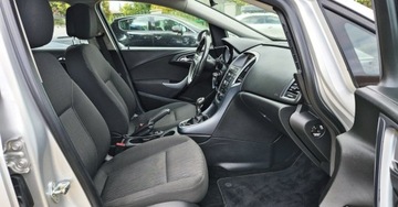 Opel Astra J Sports Tourer Facelifting 1.4 Turbo ECOTEC 120KM 2013 Opel Astra BENZYNA nawigacja KAMERA LIFT super okazja polecamy, zdjęcie 35