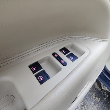 Volkswagen Touareg I 3.0 TDI 225KM 2007 Volkswagen Touareg Volkswagen Touareg 3.0TDI V6 4x4 Jasne Skory Super Kond, zdjęcie 37