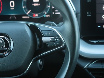 Skoda Octavia IV Liftback 1.5 TSI EVO 150KM 2022 Skoda Octavia 1.5 TSI e-tec, Salon Polska, zdjęcie 18