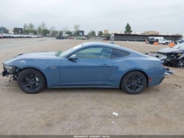 Ford Mustang VI 2024 Ford Mustang Gt Fastback 2024 5.0 Benzyna 480KM, zdjęcie 2