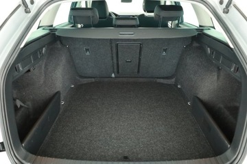 Skoda Octavia IV Scout 1.5 TSI ACT 150KM 2022 Skoda Octavia 1.5 TSI, Salon Polska, zdjęcie 10