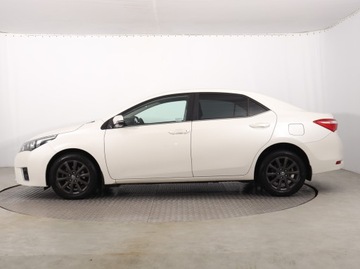 Toyota Corolla XI Sedan 1.6 Valvematic 132KM 2015 Toyota Corolla 1.6 Valvematic, Salon Polska, zdjęcie 2