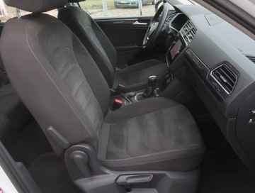 Volkswagen Tiguan II SUV 2.0 TDI 190KM 2018 VW Tiguan 2.0 TDI, Salon Polska, 187 KM, 4X4, zdjęcie 8