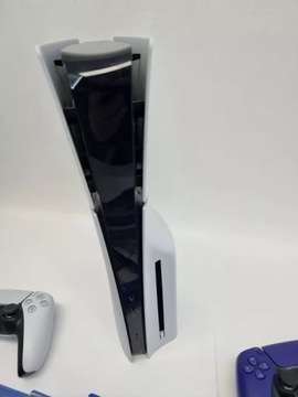 ТОНКАЯ КОНСОЛЬ PS5 С ИГРОВЫМИ ПРИВОДАМИ В КОМПЛЕКТЕ