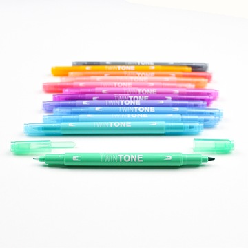 Набор из 12 двусторонних маркеров Tombow TwinTone.