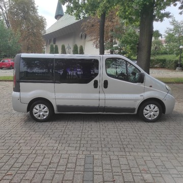 Opel Vivaro A 2005 Opel Vivaro Lift Westfalia po wymianie rozrzadu olejow 2.4 Diesel 136KM, zdjęcie 3
