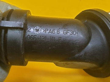 OBUDOWA TERMOSTATU VRS A3 A4 2.0 TFSI 06F121111F