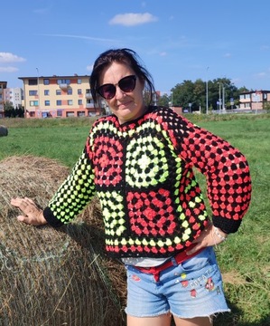 Sweter na szydełku handmade boho rękodzieło