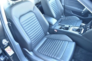 Volkswagen Passat B8 Limousine 2.0 TDI BlueMotion SCR 190KM 2019 Volkswagen Passat SalonPL 190KM DSG TDI HighlineSkoraACCNavi18Business ASO, zdjęcie 36