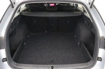 Skoda Octavia IV Kombi 2.0 TDI 115KM 2022 Skoda Octavia 2.0 TDI, 1. Właściciel, Serwis ASO, zdjęcie 11
