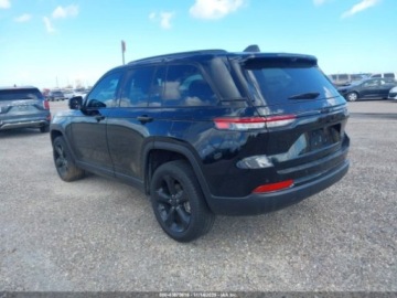 Jeep Grand Cherokee V 2024 Jeep Grand Cherokee Limited 2024 3.6l 3.6 Benzyna 293KM, zdjęcie 3