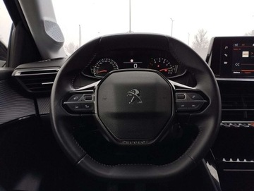 Peugeot 208 II Hatchback 1.2 PureTech 102KM 2022 Peugeot 208 1.2 PureTech 100 (101 KM) SS Allure Pack FV23 1.2 Benzyna, zdjęcie 18