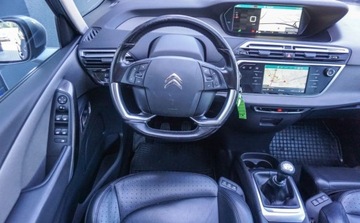 Citroen Grand C4 Picasso II Grand Picasso Facelifting 2.0 BlueHDi 150KM 2017 Citroen C4 Grand Picasso 2.0BlueHDi 150KM Van Skory El fotele i klapa Masa, zdjęcie 19